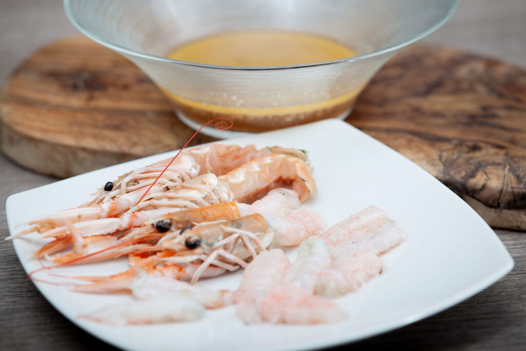 Paccheri al sugo con scampi